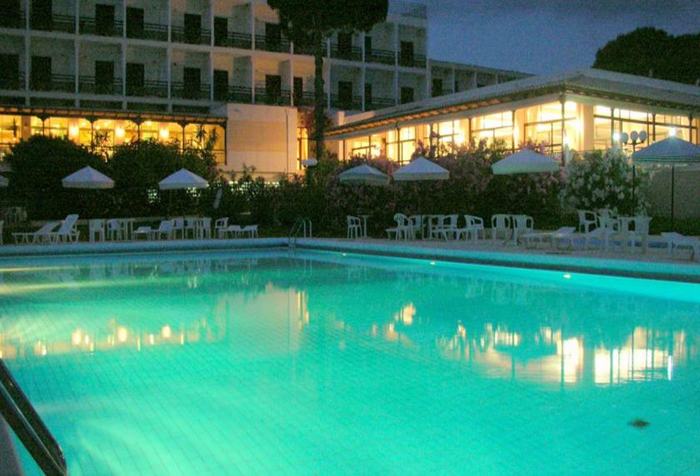 Irinna Hotel Svoronata Esterno foto