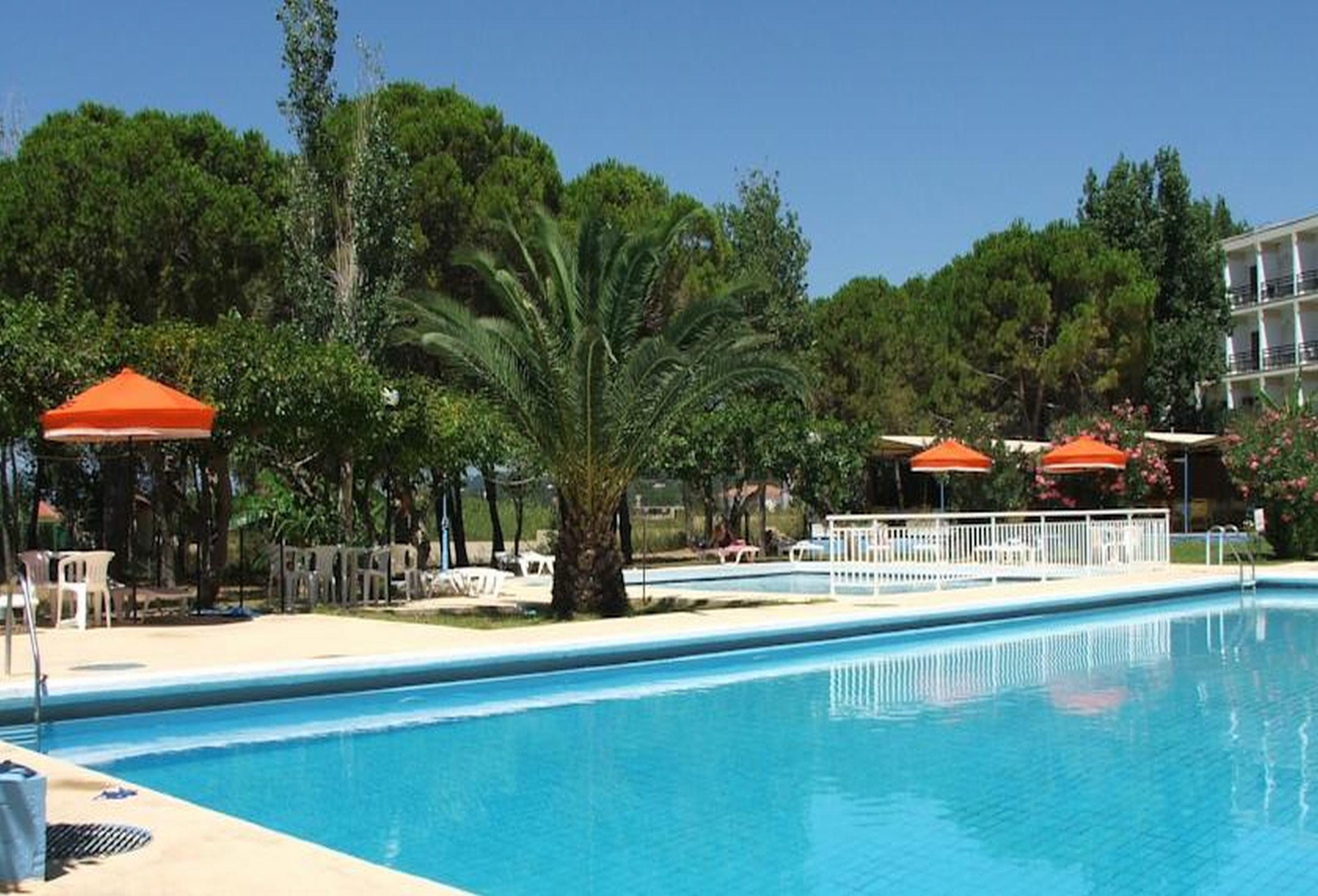 Irinna Hotel Svoronata Esterno foto