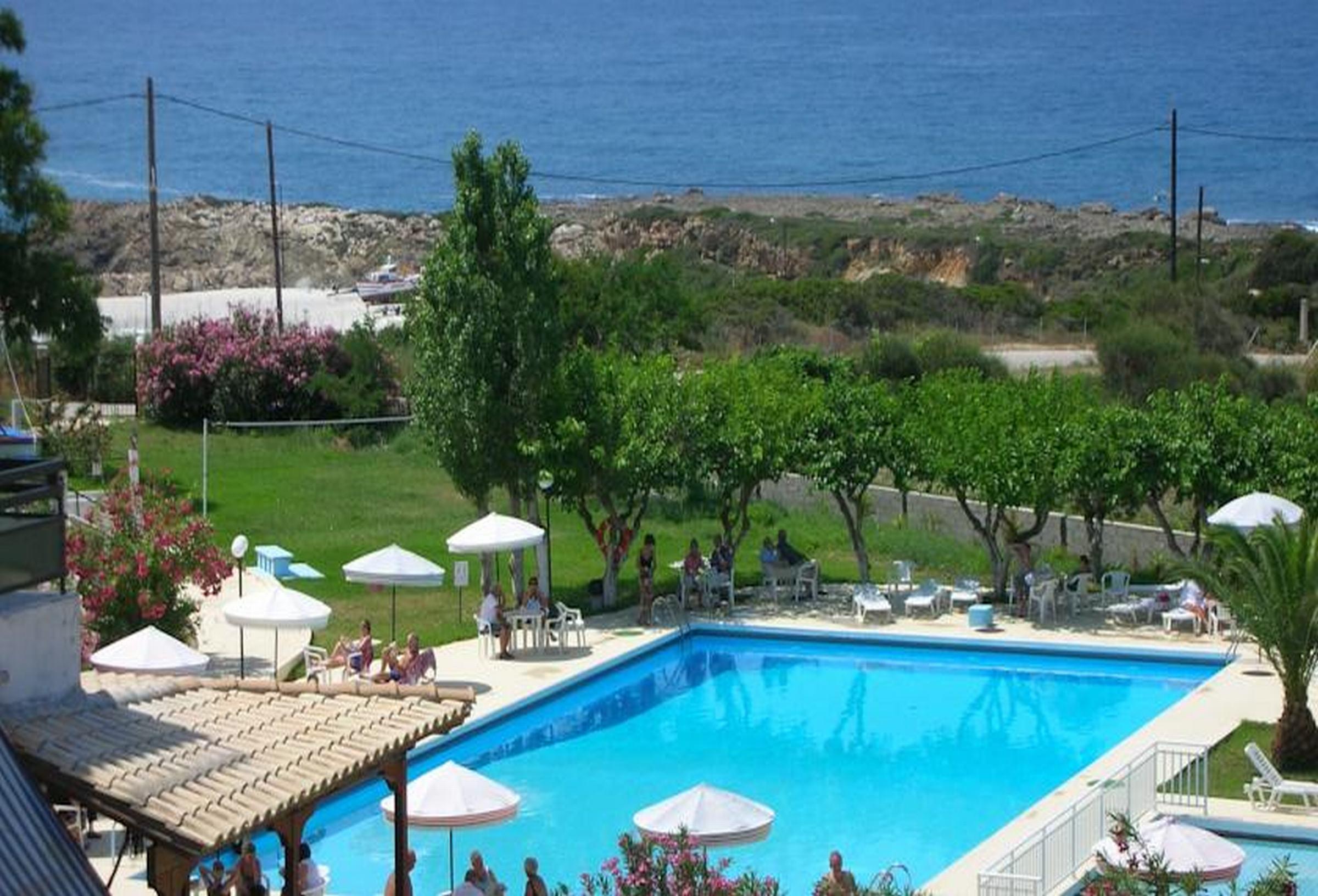 Irinna Hotel Svoronata Esterno foto