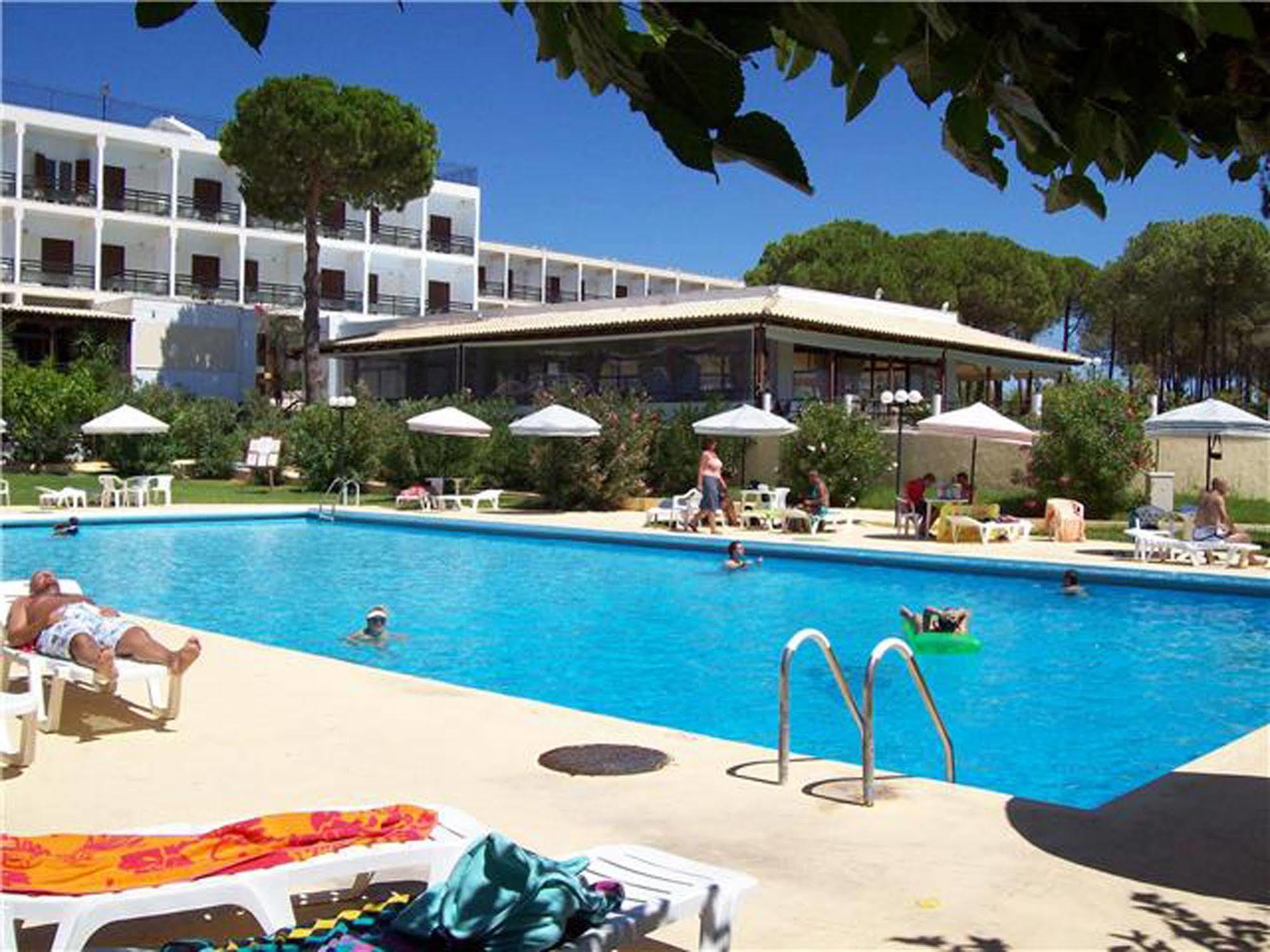 Irinna Hotel Svoronata Esterno foto