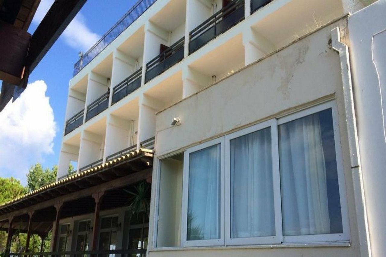 Irinna Hotel Svoronata Esterno foto